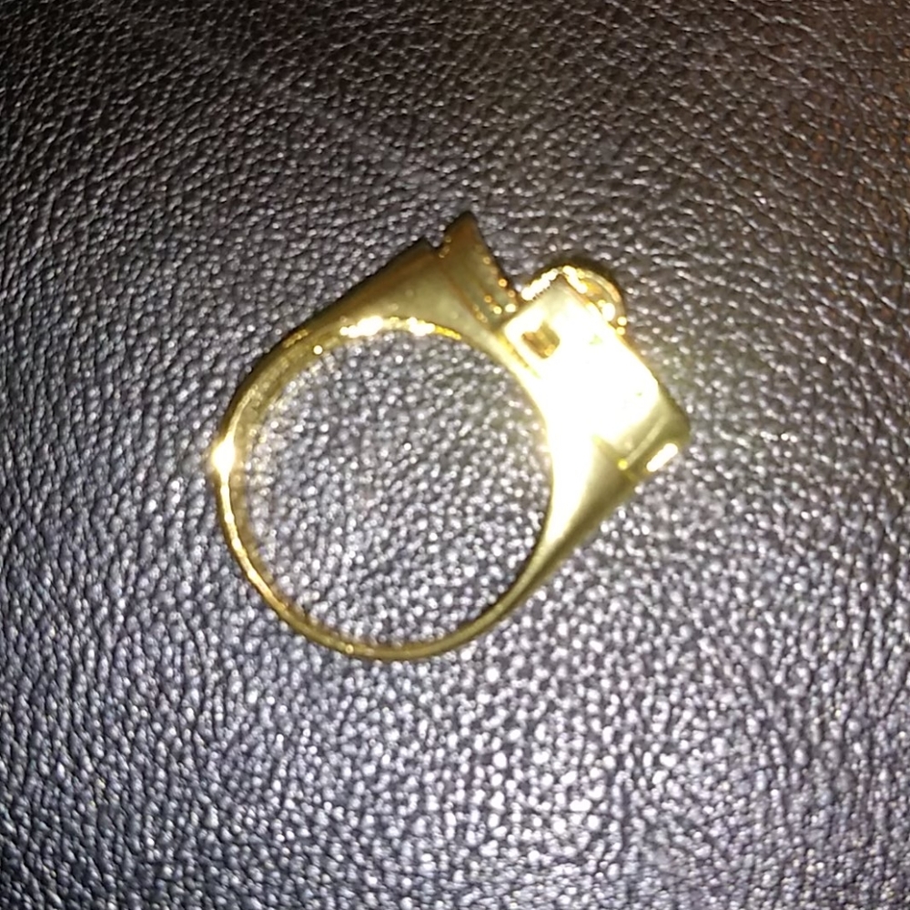 Gold stylish ring